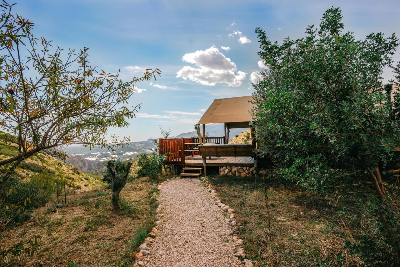 Can Elisa Safari Tent Tarbena Luaran gambar